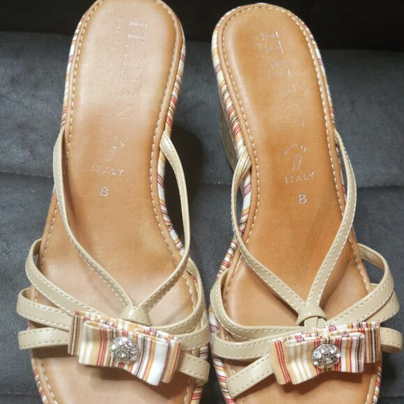 Italian Shoemakers Wedge Sandals | Bow & Rhinestone Detail | Strappy Slip-On | S - Picture 3 of 3